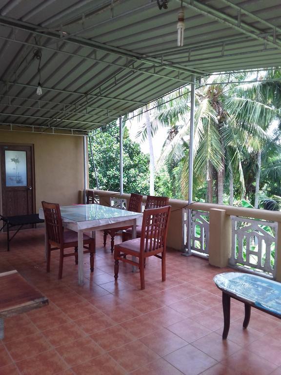 Serenity Villa Хіккадува Екстер'єр фото